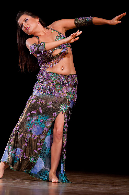 Katarzyna Lewsza (Orient Addicts 2010 - taniec brzucha)